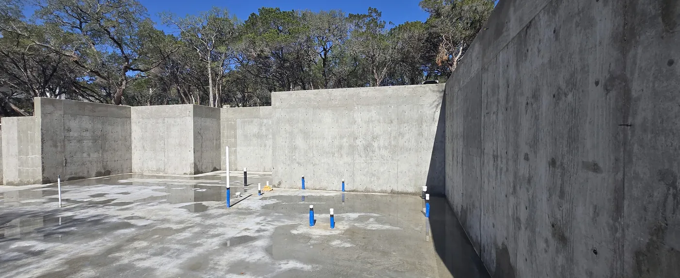 Decorative concrete and retaining wall work in Austin